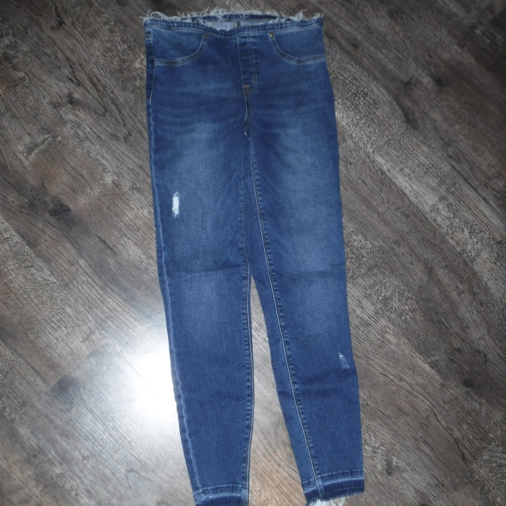 Spanx Jeggings Pull On Denim Distressed Frayed Hem Dark Wash